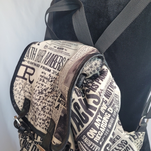 Harry Potter Daily Prophet Allover Newspaper Print Slouch Backpack - Picture 5 of 15